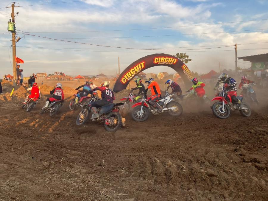 Parque da Juventude recebe etapa da ValeCup Velocross com sucesso de público e disputas acirradas