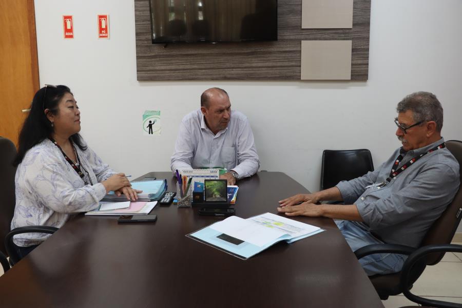 Prefeito Fernando recebe diretores da Agemcamp que propõem apoio para futuros projetos