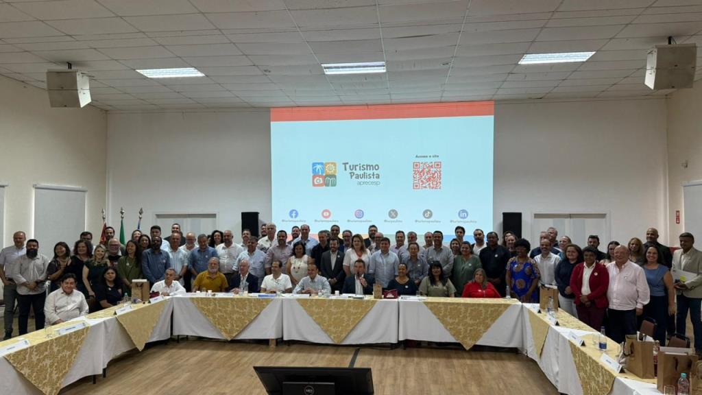 Morungaba presente em encontro histórico da Aprecesp em Bragança Paulista