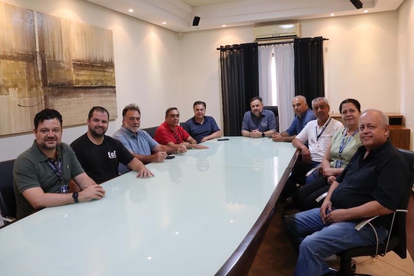 Em reunião na FEF, segurança contra incêndios é debatida