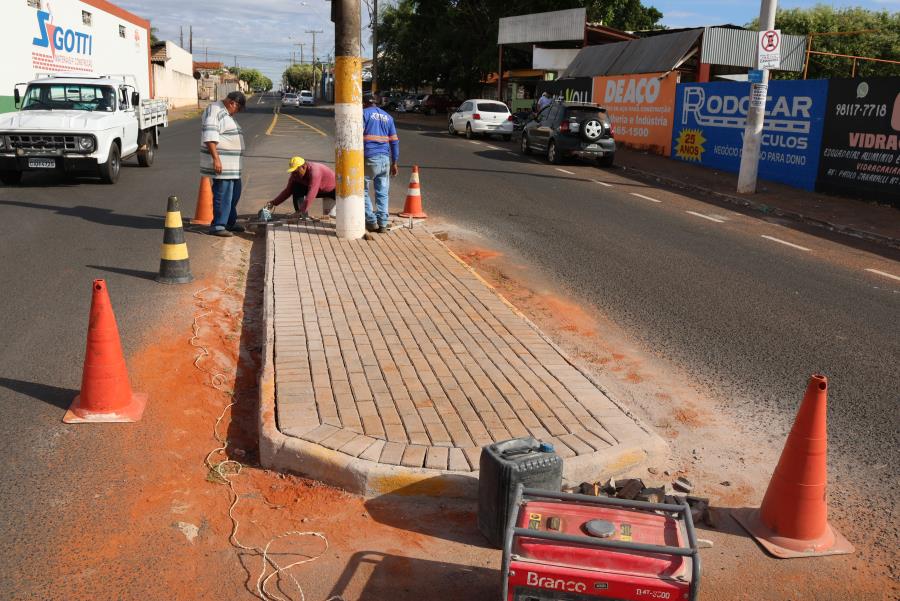 Prefeitura de Fernandópolis inicia revitalização da entrada do bairro Brasilândia