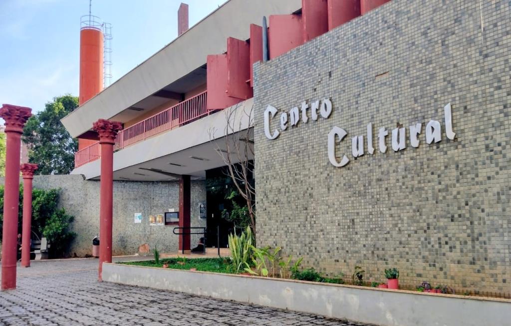 Projeto “Teatro em Movimento” amplia acesso ao Teatro Municipal