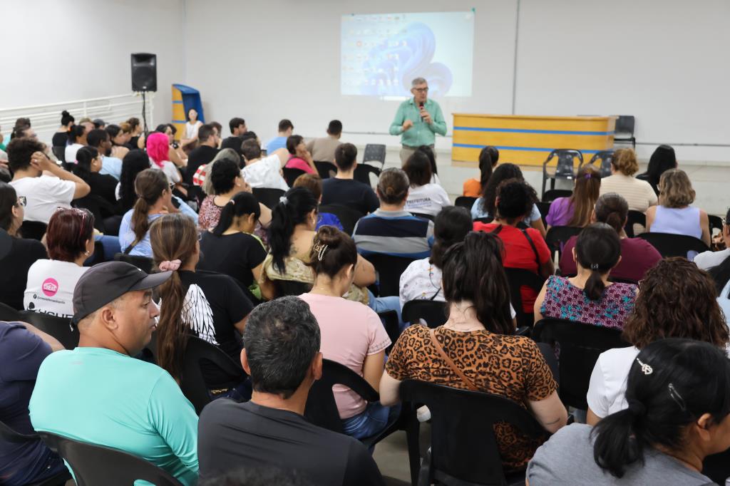 Fernandópolis intensifica combate à dengue com mutirão em 32 mil imóveis