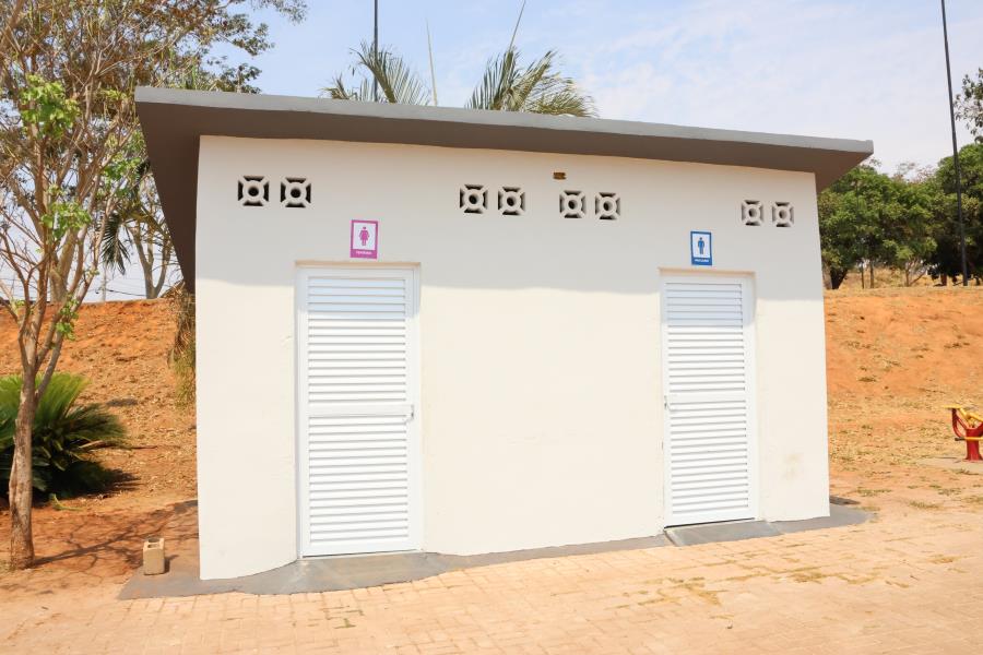 Prefeitura entrega novos banheiros na Represa Beira Rio em parceria com a Sabesp