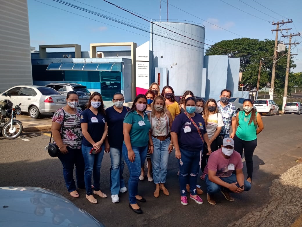  Servidores da Assistência Social se mobilizam para doar sangue 