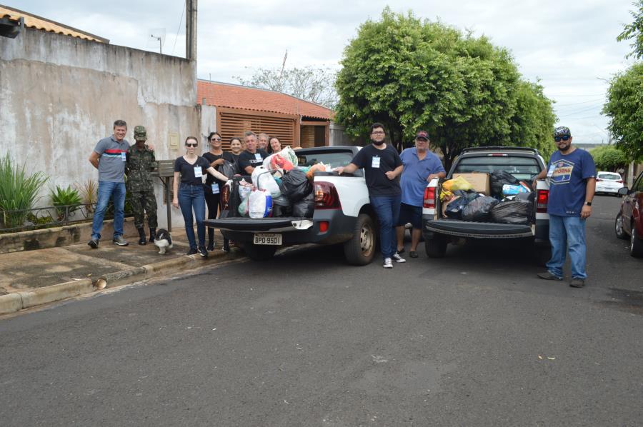 Parceria garante ingresso para a Carreta da Alegria em troca agasalho