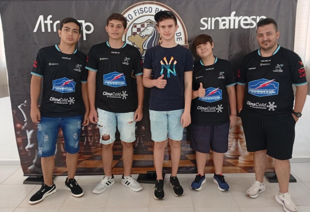 Fernandópolis se destaca em xadrez, futebol, bocha e voleibol em competições regionais