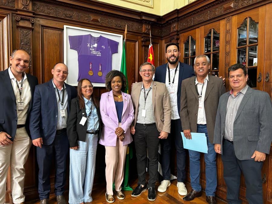 Prefeito e vereadores articulam novos investimentos para o esporte