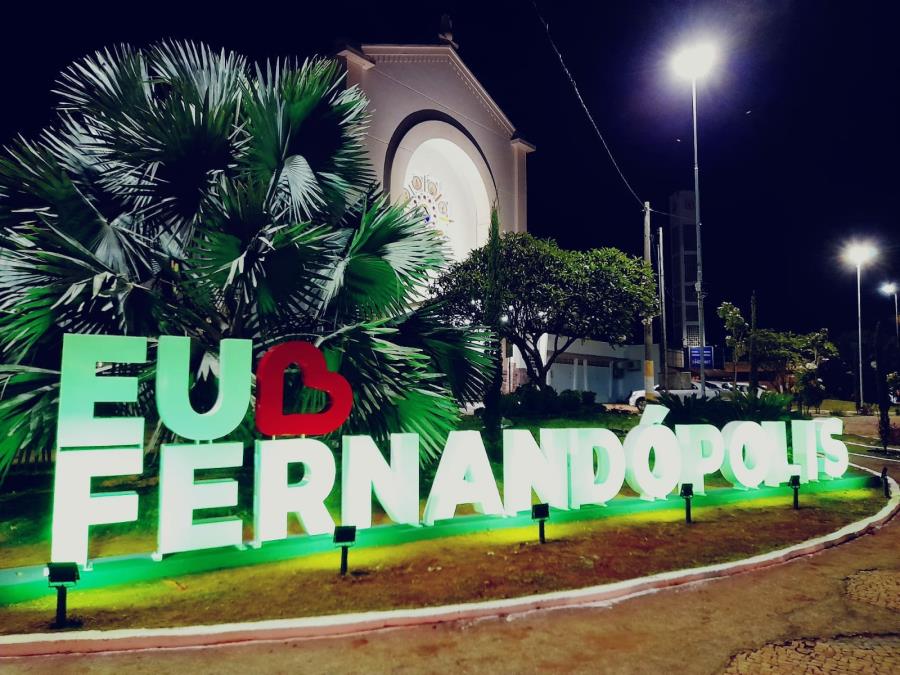 Fernandópolis ganha letreiro turístico na área central da cidade   