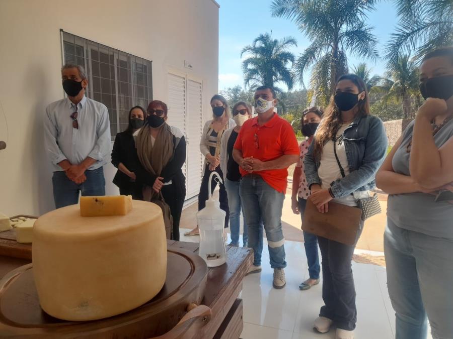 COMTUR visita roteiros turísticos rurais de Fernandópolis 