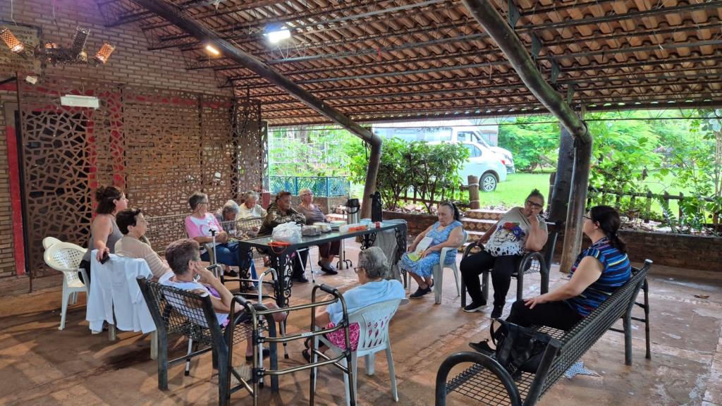 Idosas do Centro Dia celebram o Mês da Mulher com passeio especial