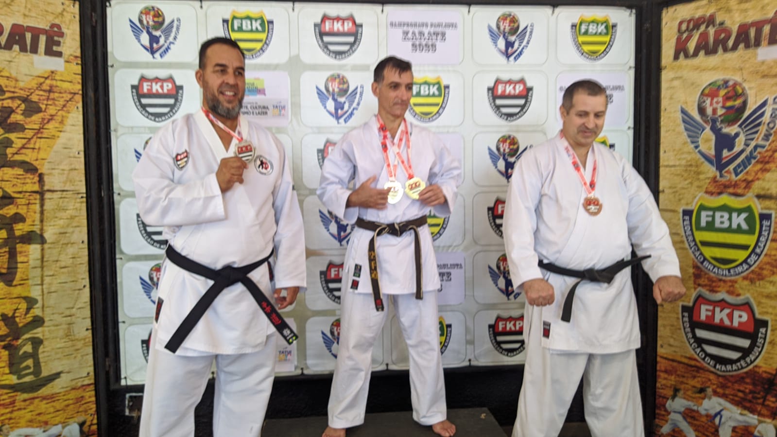 Karatê de Fernandópolis conquista 12 medalhas no Campeonato Paulista em Tatuí 