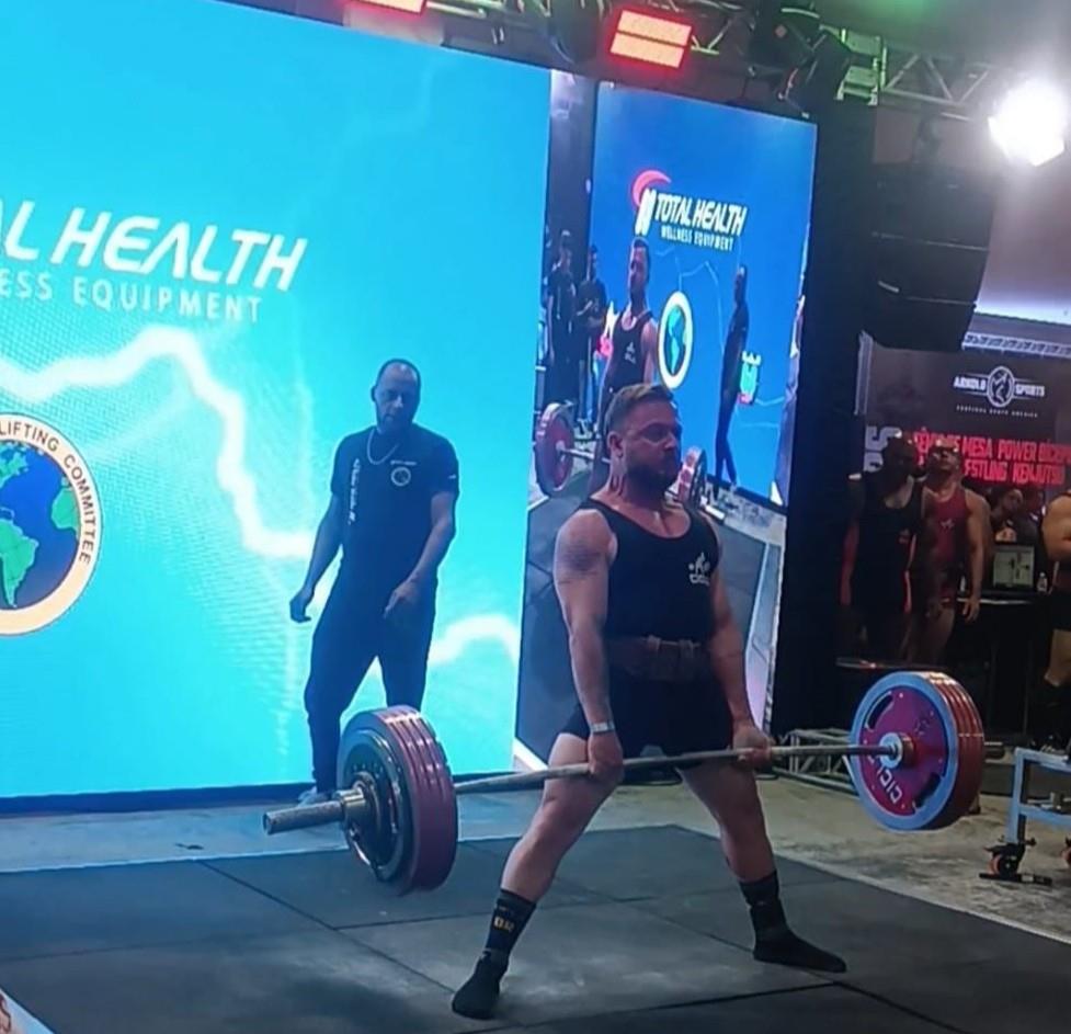 Com apoio da Prefeitura, atletas se destacam no Arnold Classic South América