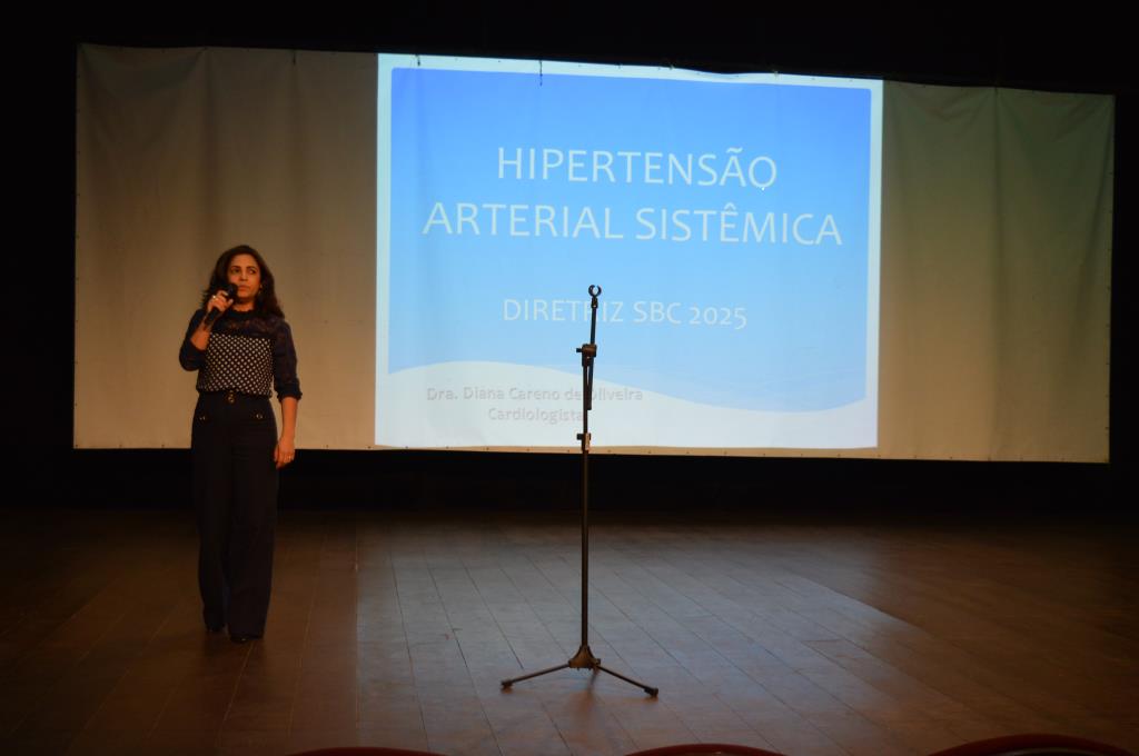 Simpósio discute hipertensão e diabetes com especialistas