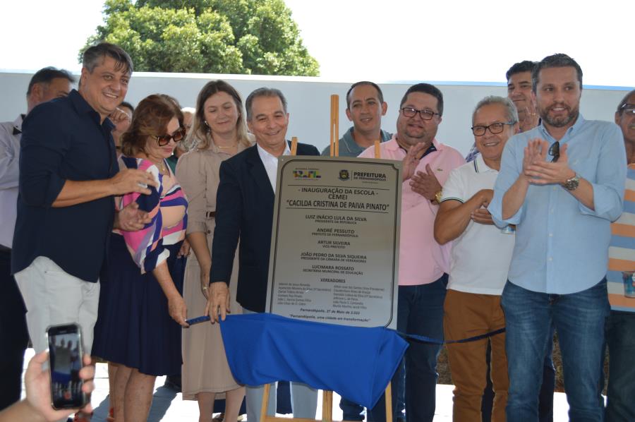 Prefeitura inaugura nova escola no Jardim  Paraíso