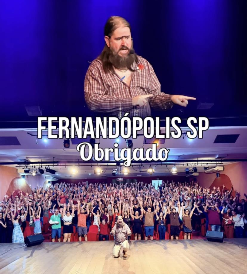 Chico da Tiana lota Teatro Municipal e conquista Fernandópolis com carisma, simplicidade e casa cheia