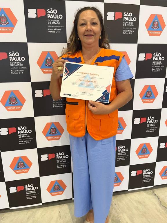 Defesa Civil de Fernandópolis é premiada em evento com o governador Tarcísio de Freitas