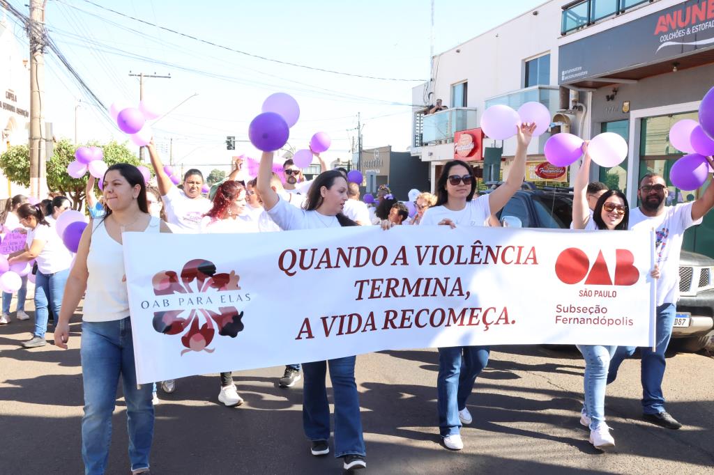 Fernandópolis une forças pela paz e contra a violência doméstica