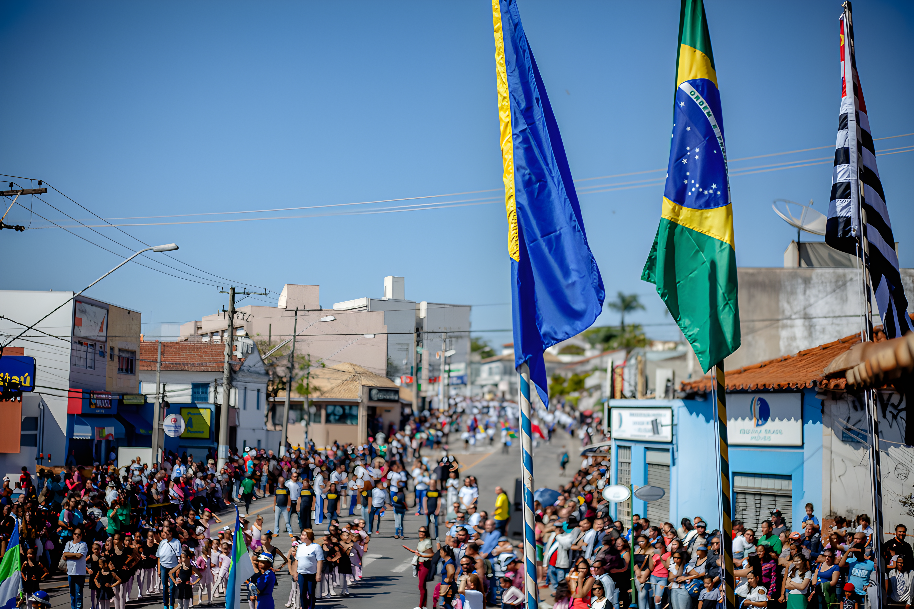 Itupeva celebra Independência do Brasil com desfile cívico neste domingo (7)