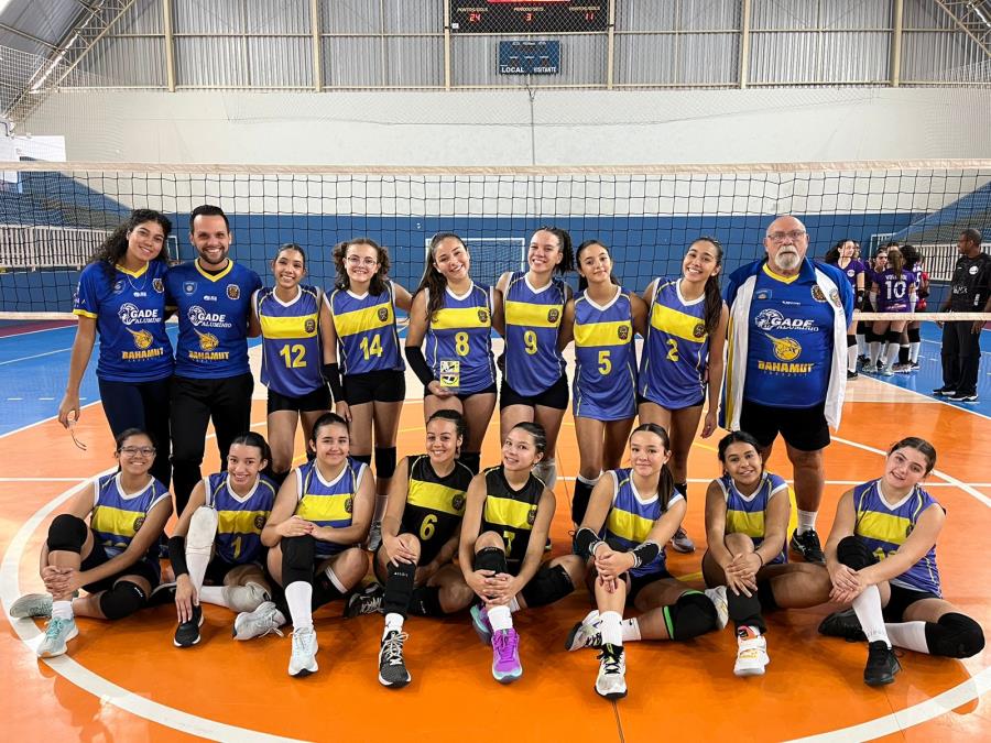 Vôlei: Sub-15 feminino vence a terceira e segue invicto na Copa Itatiba