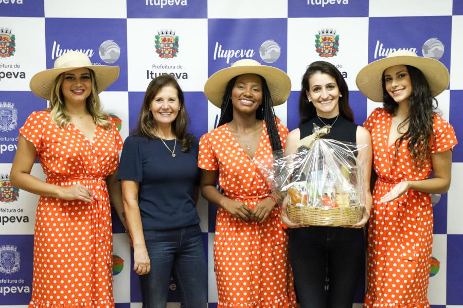 Prefeitura recebe visita de promotoras da 18ª Festa do Caqui e Cia de Itatiba