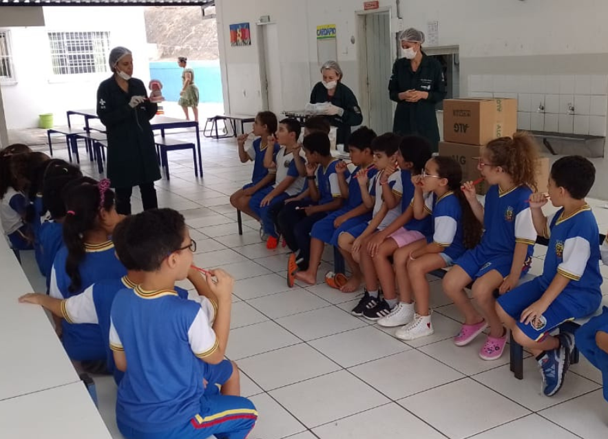 Equipe de Saúde Bucal encerra ciclo de 2024 com avaliação em mais de 10 mil alunos