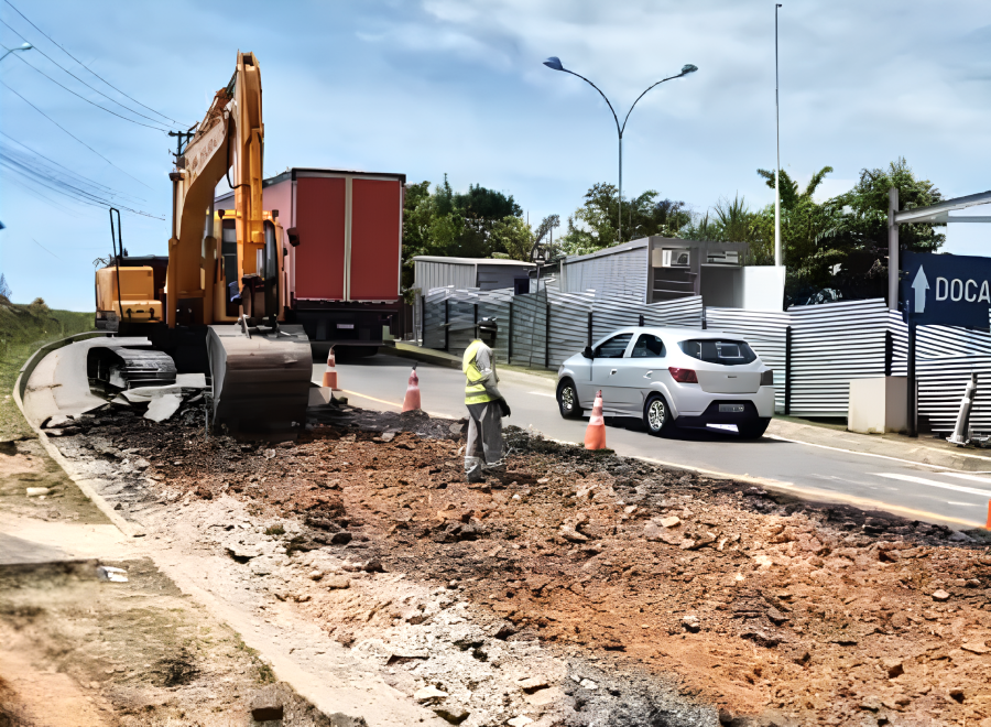 Obras na Estrada Joaquim Bueno Neto ampliam segurança e mobilidade