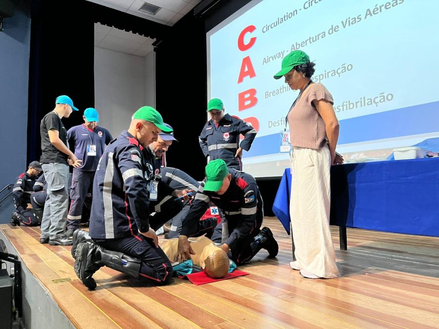 Saúde aumenta número de servidores no 192 e promove capacitação