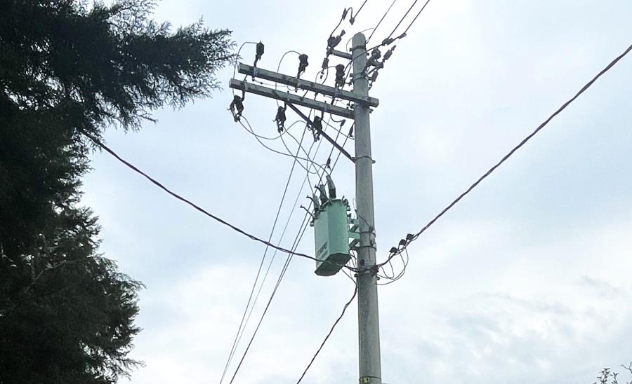 Prefeitura inicia implantação de iluminação pública na Estrada do Horizonte Azul II