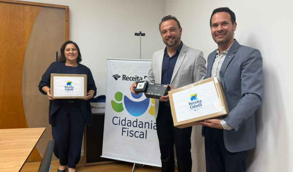 Itupeva recebe doação de minicomputadores da Receita Federal para fortalecer Serviço Social do município