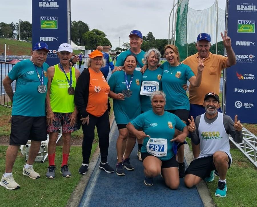Atleta de Itupeva conquista medalha de ouro e equipe do município se destaca na Taça Brasil Master de Atletismo