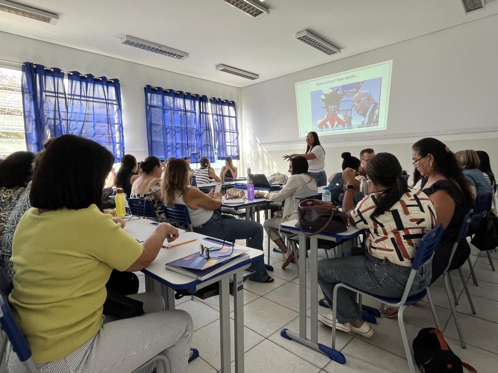Educação promove ciclo de formações e fortalece a prática pedagógica no município