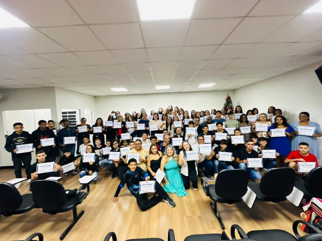 Fundo Social de Itupeva forma mais de 250 alunos nos cursos de Informática Básica e Avançada