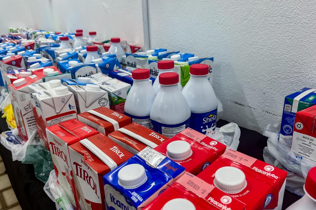 Fundo Social lança programa de distribuição de litros de leite