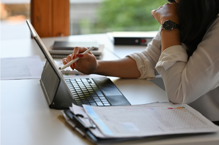 Fundo Social oferece curso gratuito de Auxiliar Administrativo com certificação
