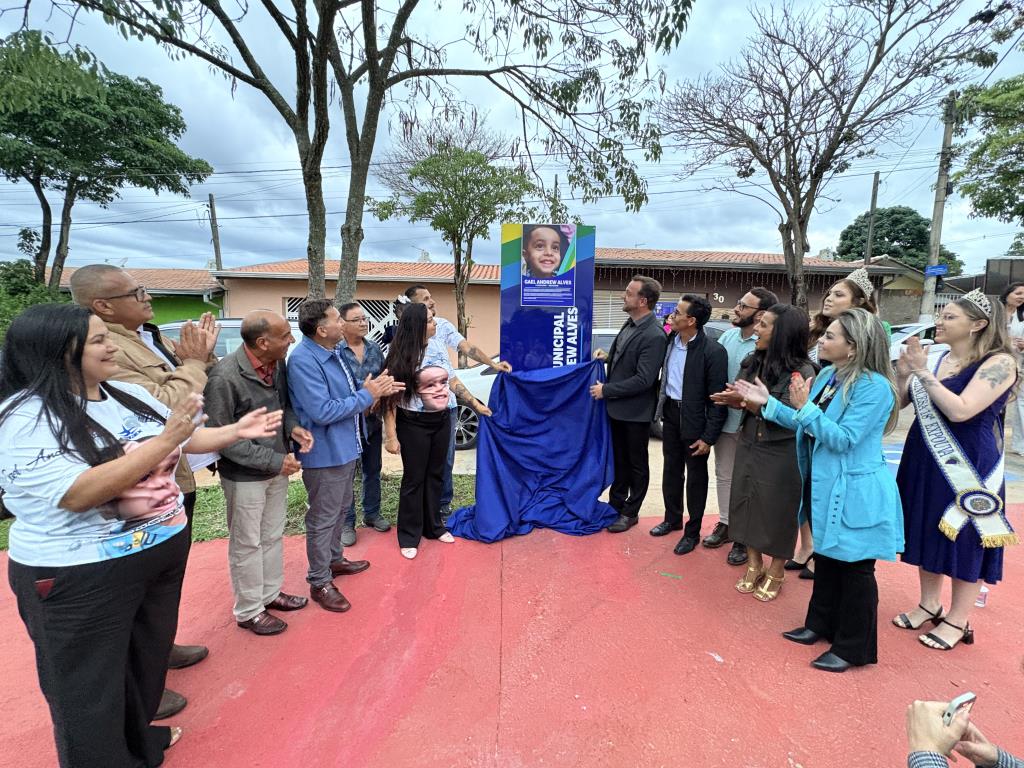 Nova área de lazer é inaugurada no bairro Santa Helena