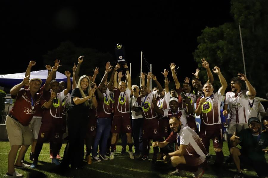 ARC Bom Jardim conquista título do 14º Campeonato Sênior de Futebol de Itupeva