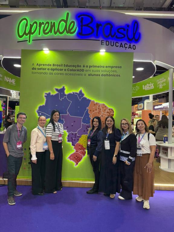 Itupeva marca presença no maior evento da América Latina sobre tecnologia para a Educação