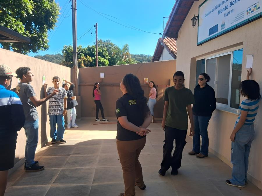 Ação no CRAS Monte Serrat marca comemoração ao Mês do Meio Ambiente