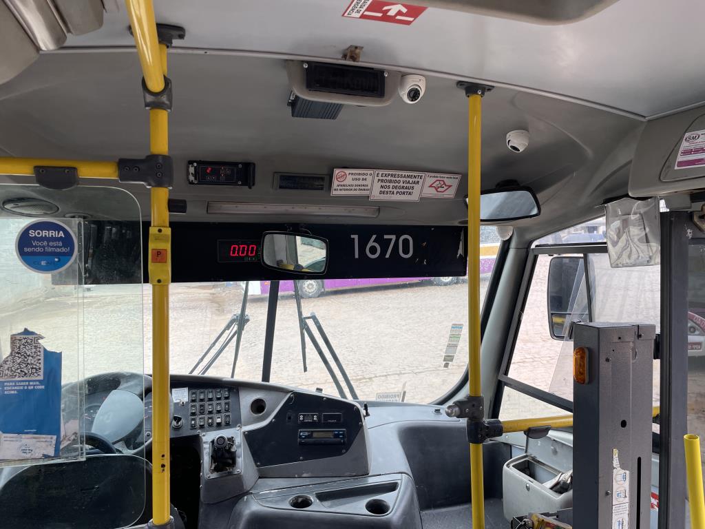 Prefeitura implanta sistema de videomonitoramento na frota de ônibus escolar