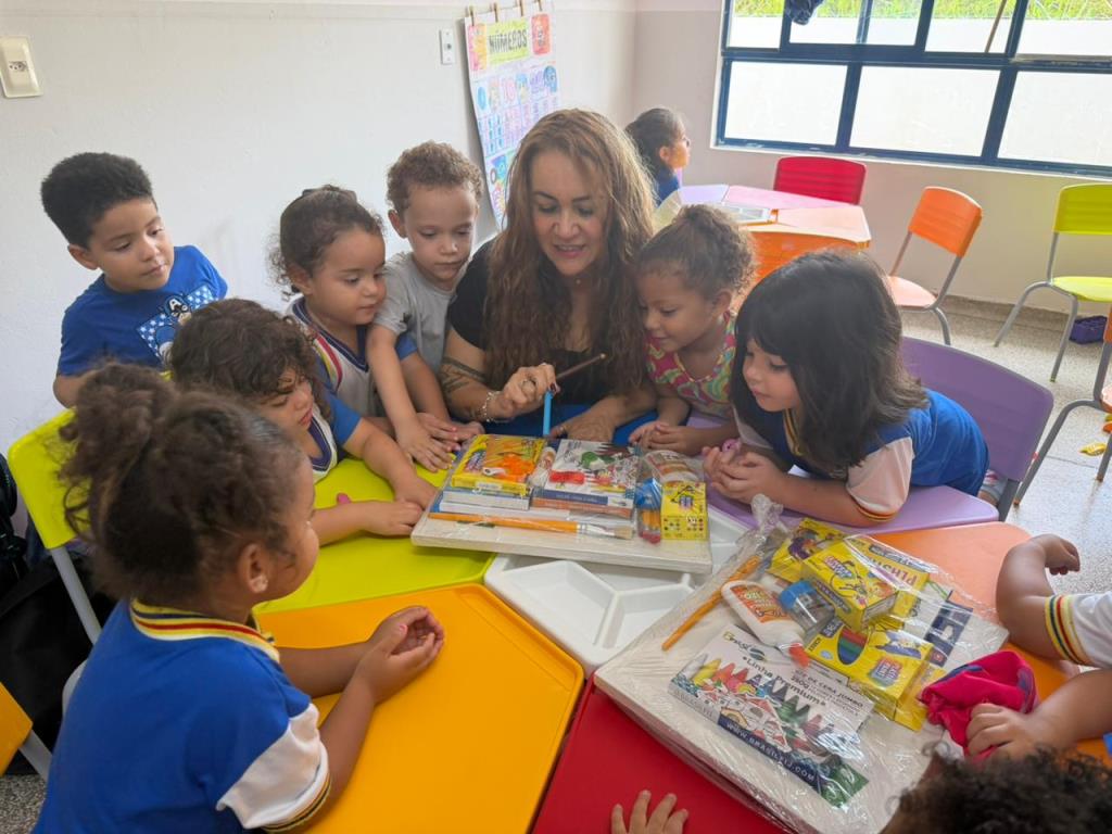 Itupeva inicia entrega de mais de 7 mil kits de material escolar na Rede Municipal e unidades conveniadas