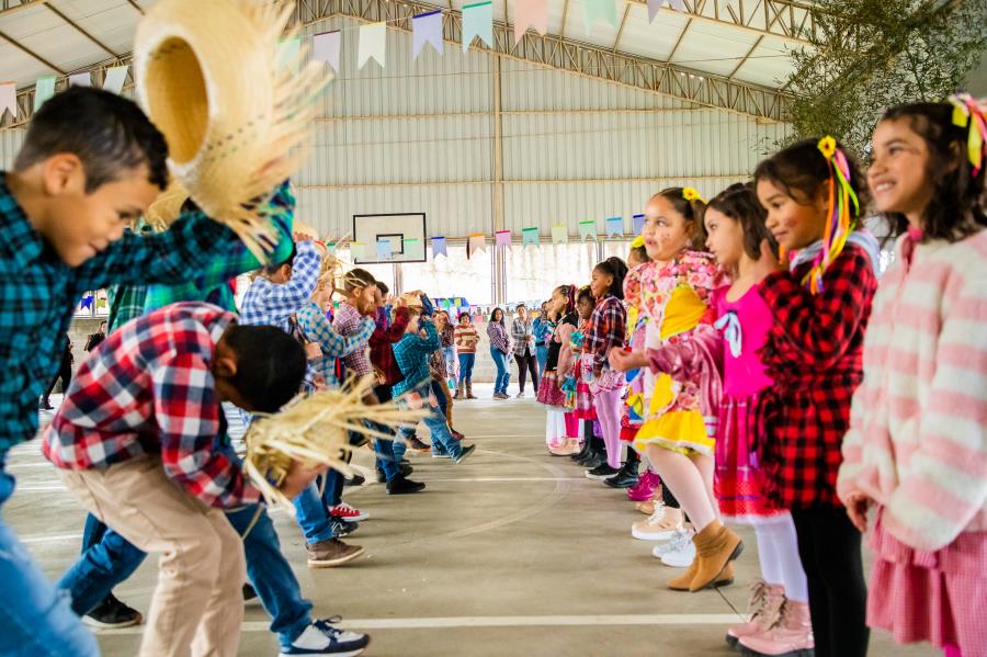 Escolas municipais mantém tradição e promovem arraiás em Itupeva