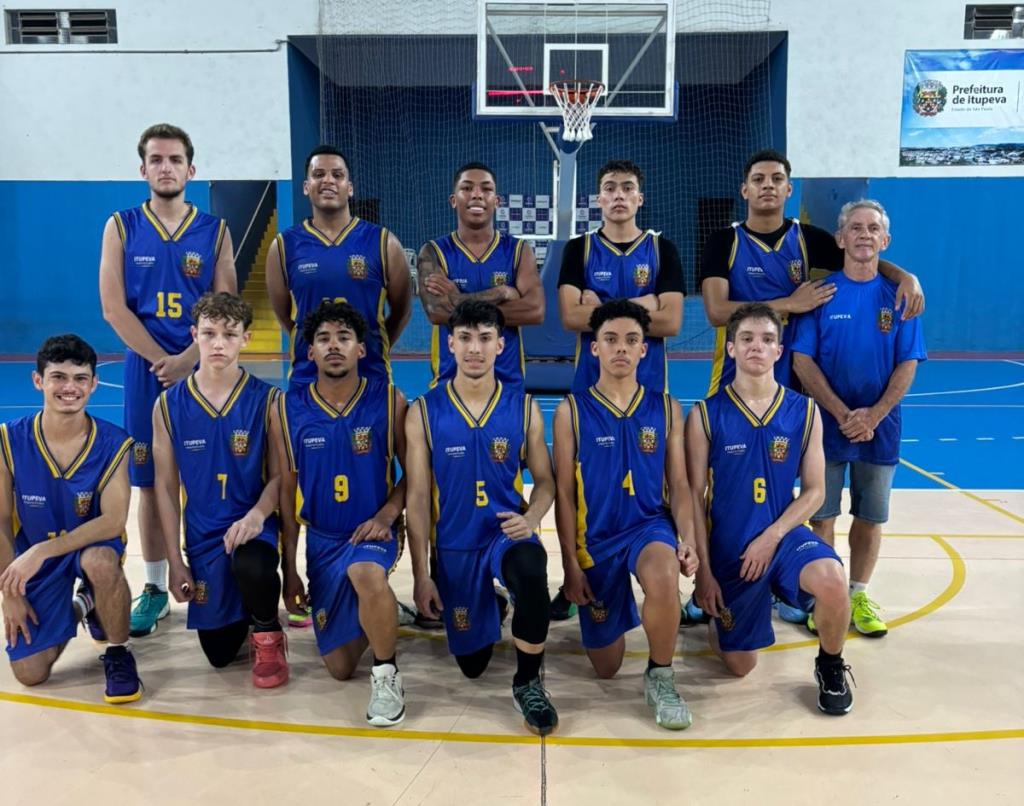 Basquete masculino sub-18 garante vaga na final da Liga Metropolitana
