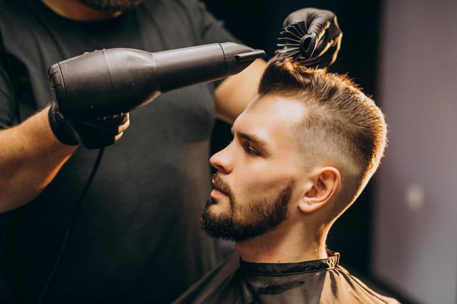 Mais capacitação: Fundo Social dará início no curso profissionalizante em barbearia