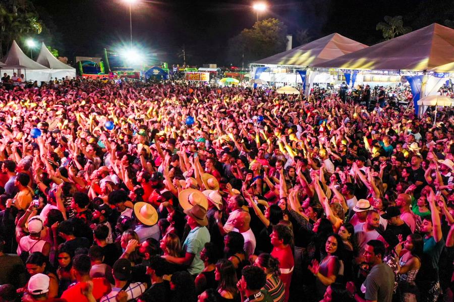 Mais de 40 mil pessoas prestigiaram a festa de 58 anos de Itupeva 