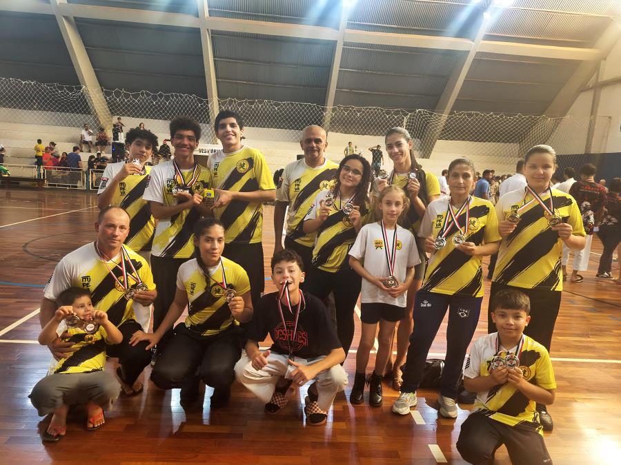 Itupeva conquista medalhas na 4ª Copa Casa Branca Fuji-Banzai de Karatê
