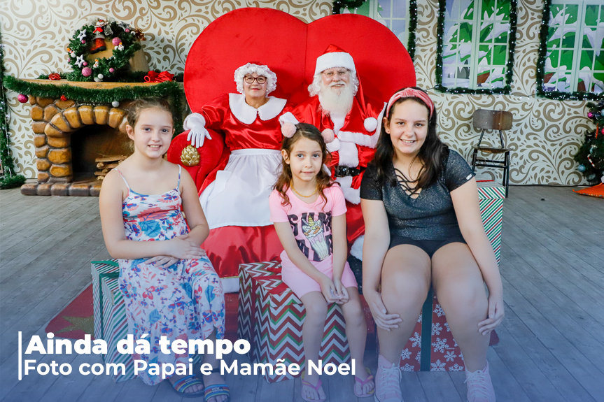 Papai e Mamãe Noel ficam no Centro até dia 23, das 18h às 20h30. Ainda dá tempo de curtir