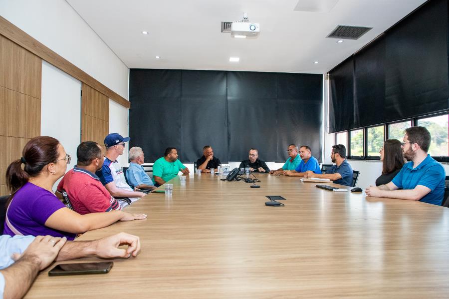 Prefeitura atende Comissão de Obras do Poder Legislativo e população