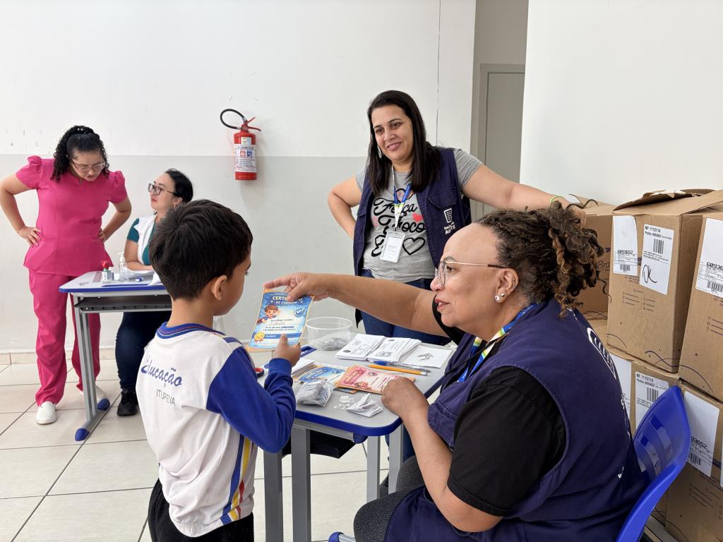 Estratégia de Vacinação nas escolas reforça imunização de alunos da rede municipal
