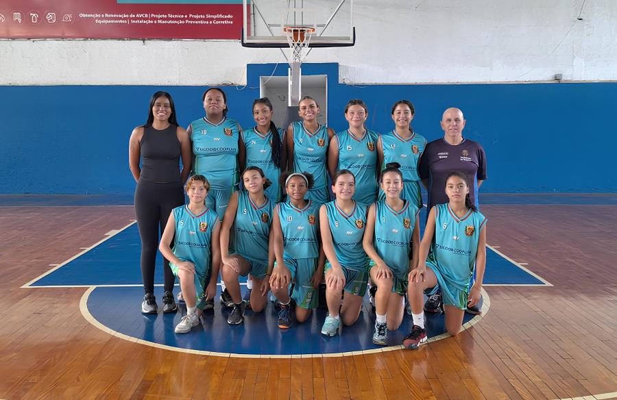 Basquete Sub-15 fecha primeiro turno com mais uma vitória na Associação Regional
